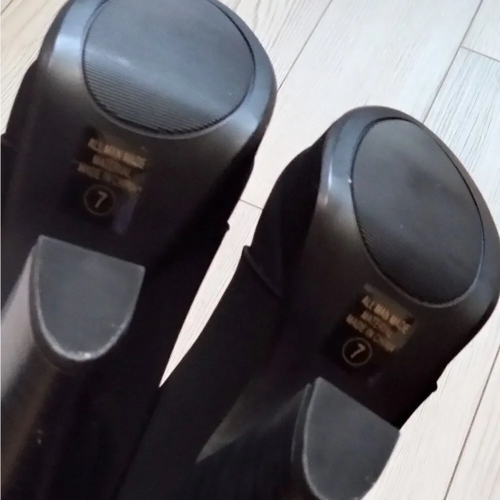 (S-4237) Soda AGENDA-S HEELED BOOTIE Sz 7